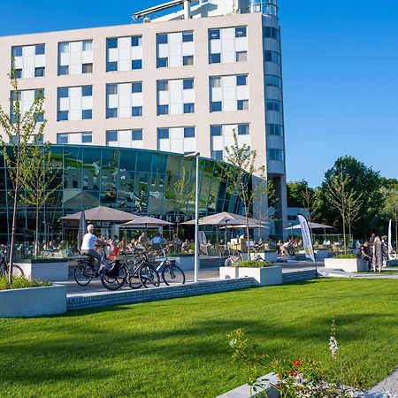 Best Western Plus Flatonia Inn מראה חיצוני תמונה