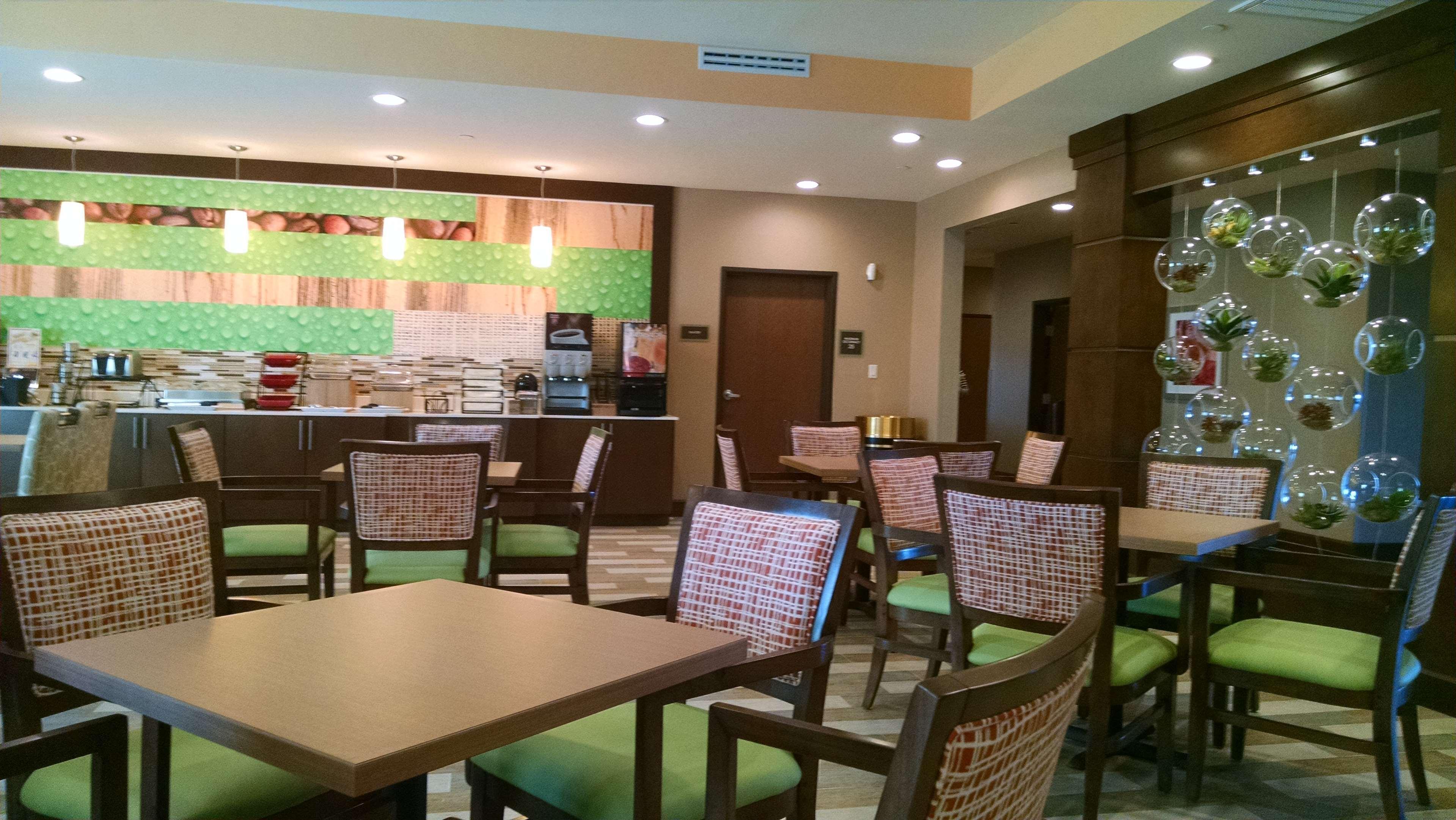 Best Western Plus Flatonia Inn מראה חיצוני תמונה